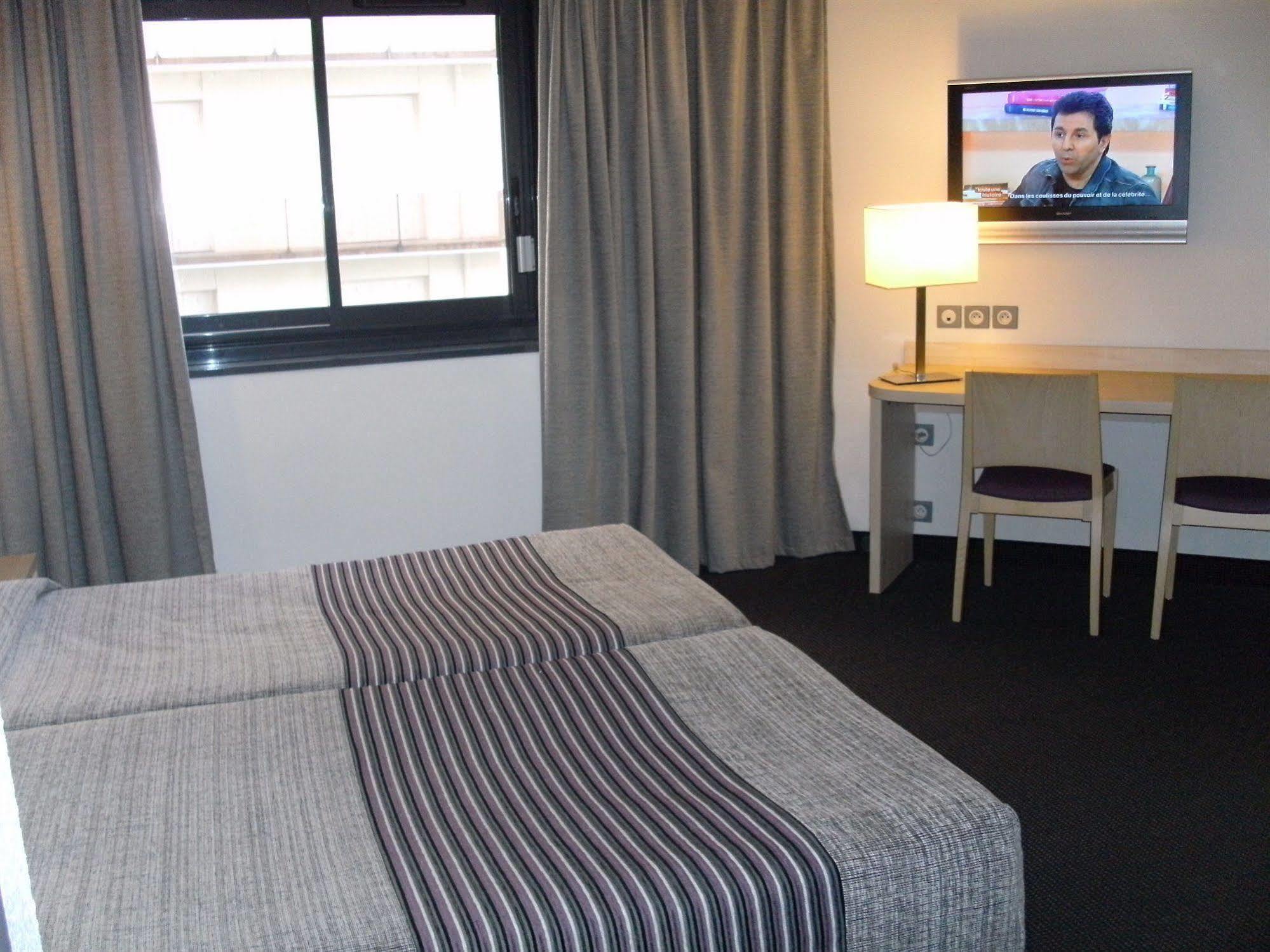 Hotel Padoue Lourdes Luaran gambar